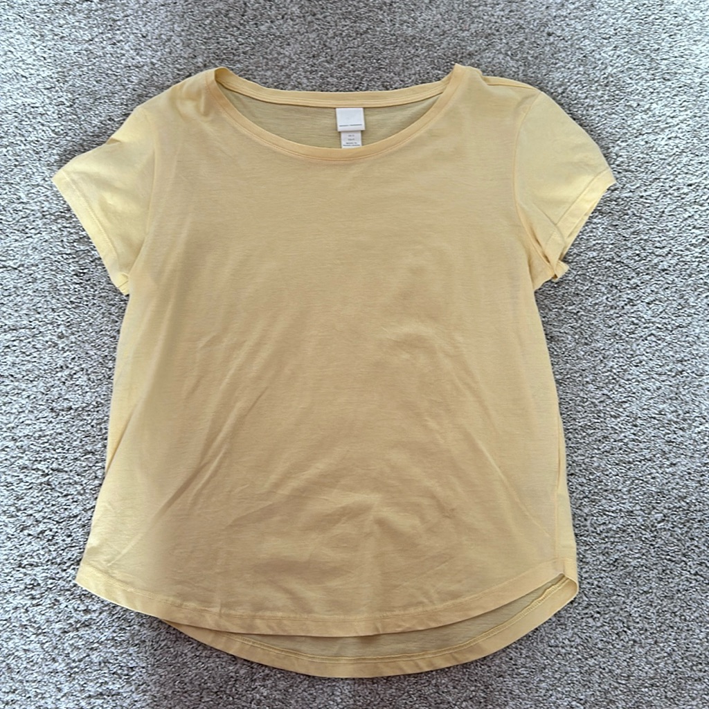 H&M Yellow Basic Tee Medium